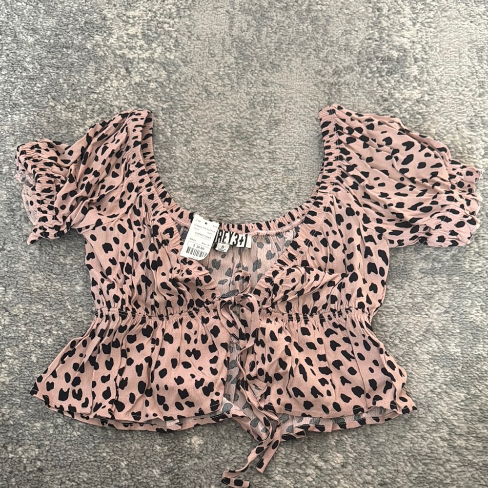 Audrey 3+1 Pink and Black Puff Sleeve Crop Blouse